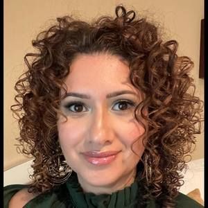 Meet your Posher, Lorena
